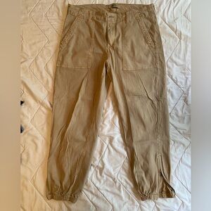 Liverpool Utility ankle crop pants.